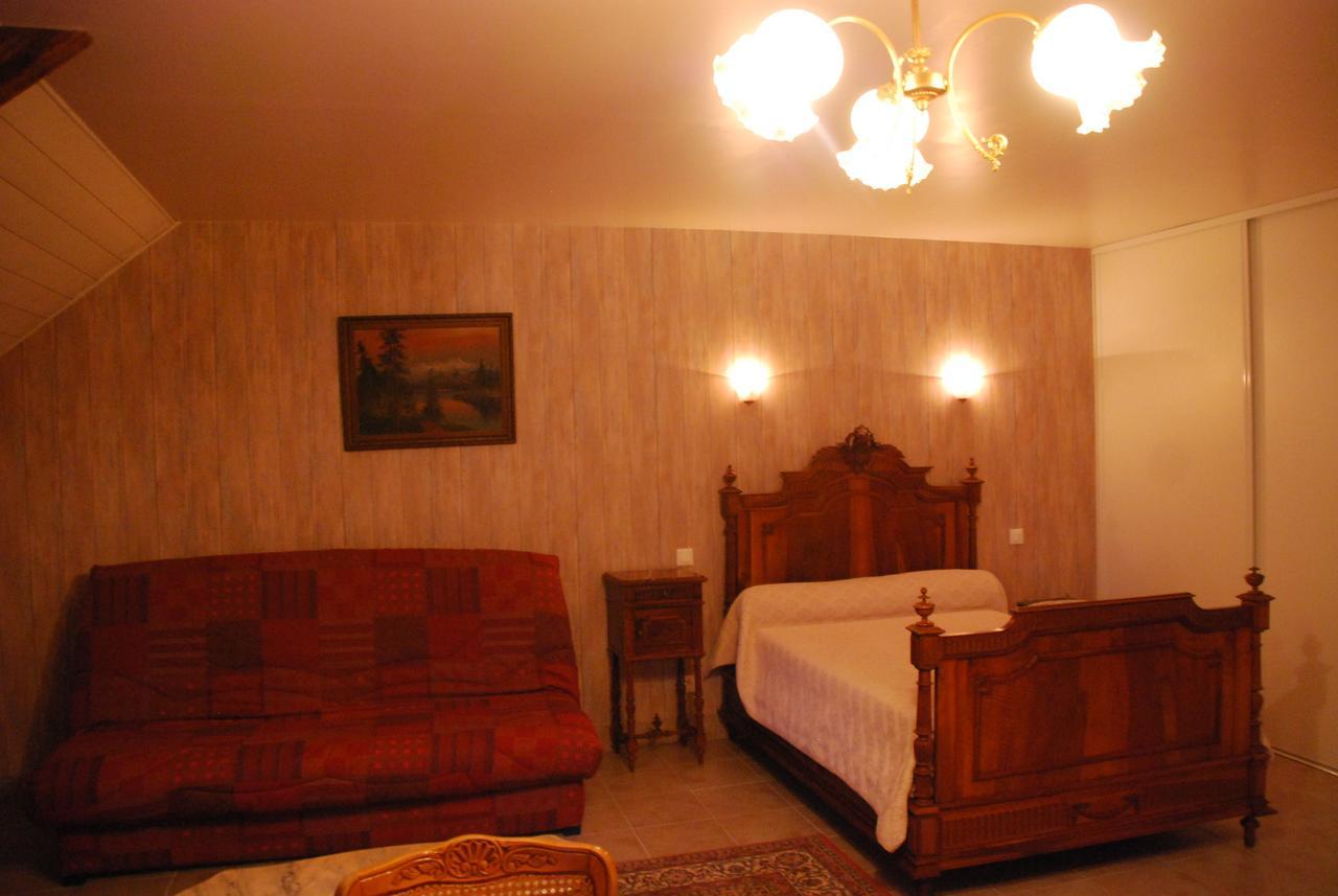 Au Domaine De Rimou Villa Room photo