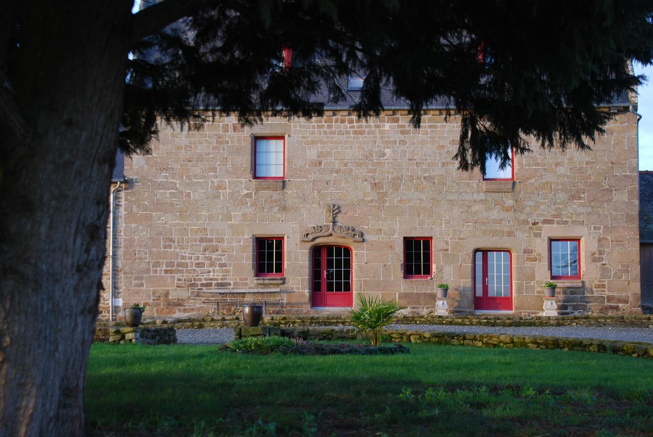 Au Domaine De Rimou Villa Exterior photo